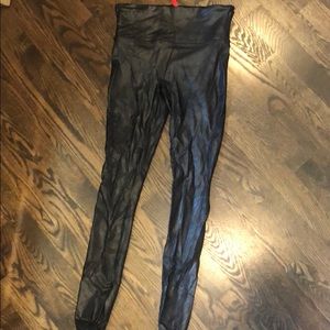 Spanx high sheen leggings